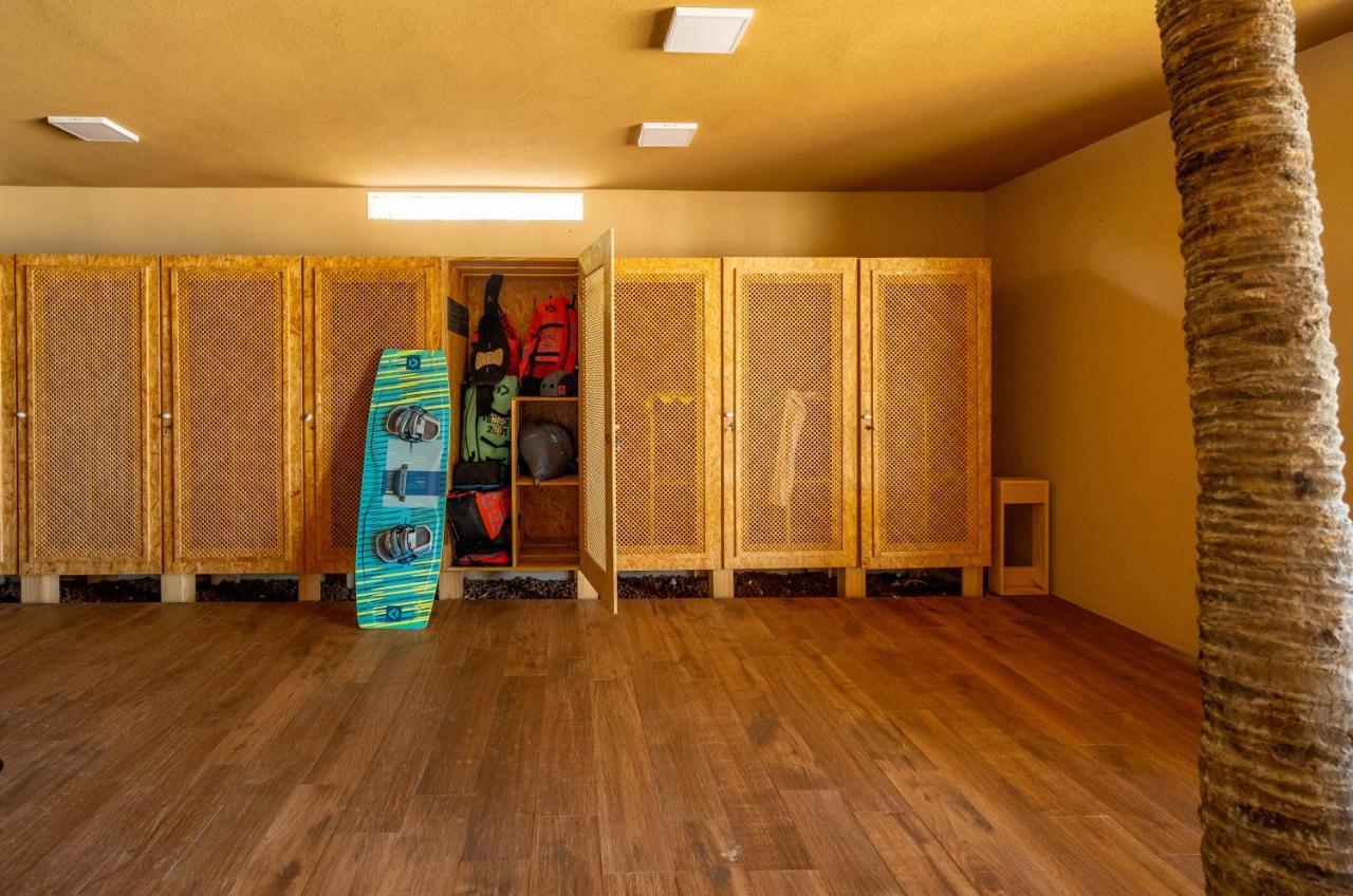 Carmel Cumbuco Resort Kültér fotó Locker room